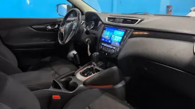Nissan Qashqai 2015 - 14300 EUR, 140000 km - AUTO.MOTO.pt - 140000km - foto 20 de 20