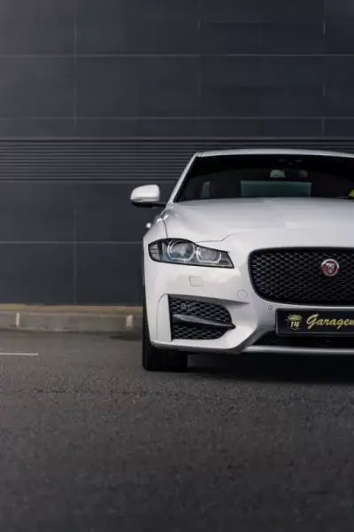 Jaguar XF 2017 - 24990 EUR, 145800 km - AUTO.MOTO.pt - 145800km - foto 21 de 55