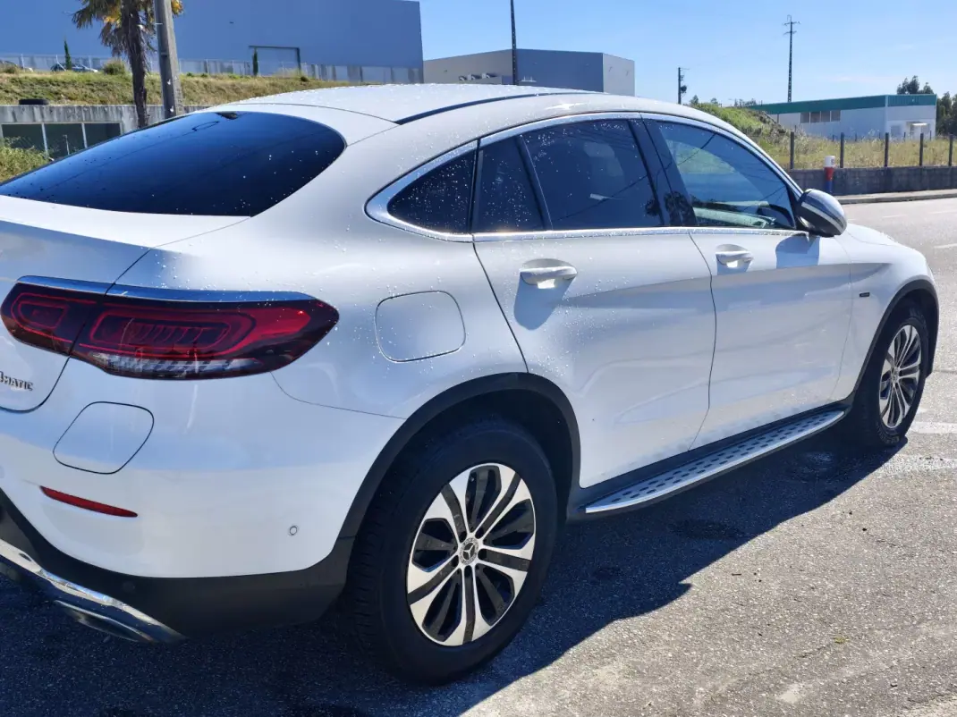 Mercedes-Benz GLC 300 2020 - 43500 EUR, 143000 km - AUTO.MOTO.pt - 143000km - foto 5 de 32