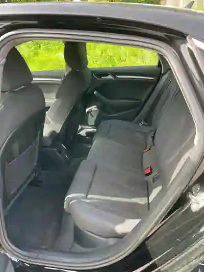 Audi A3 Limousine 2017 - 18490 EUR, 165000 km - AUTO.MOTO.pt - 165000km - foto 11 de 15
