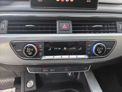 Audi A4 Avant 2019 - 23990 EUR, 79500 km - 79500km - foto 42 de 46