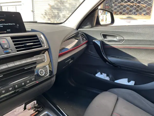 BMW 220 2015 - 20500 EUR, 157000 km - AUTO.MOTO.pt - 157000km - foto 10 de 12