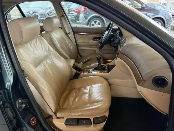BMW 525 1998 - 3950 EUR, 317732 km - AUTO.MOTO.pt - 317732km - foto 22 de 24