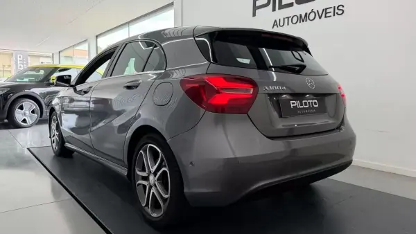 Mercedes-Benz A 180 2016 - 14990 EUR, 214388 km - AUTO.MOTO.pt - 214388km - foto 6 de 29