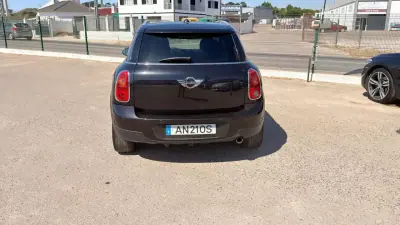 MINI Countryman 2014 - 10900 EUR, 210242 km - 210242km - foto 2 de 17