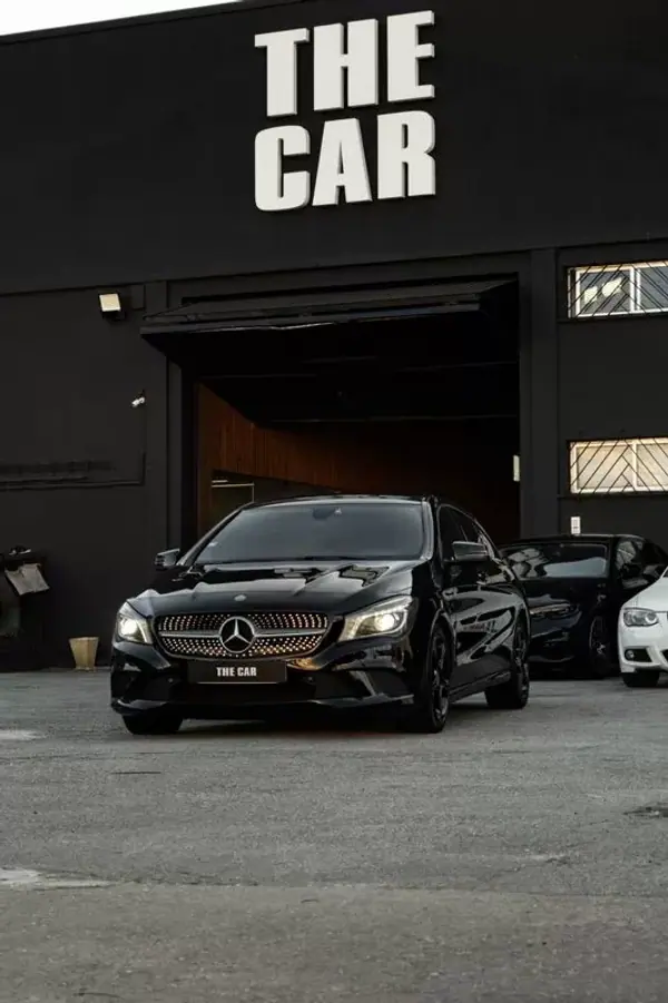 Mercedes-Benz CLA 200 2015 - 17999 EUR, 221608 km - AUTO.MOTO.pt - 221608km - foto 34 de 35