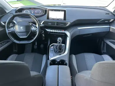 Peugeot 3008 2019 - 14900 EUR, 190000 km - 190000km - foto 31 de 64