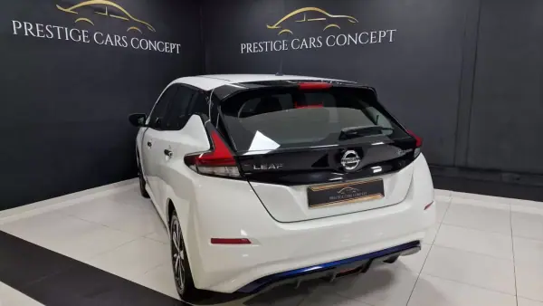 Nissan Leaf 2018 - 17950 EUR, 108446 km - AUTO.MOTO.pt - 108446km - foto 13 de 44