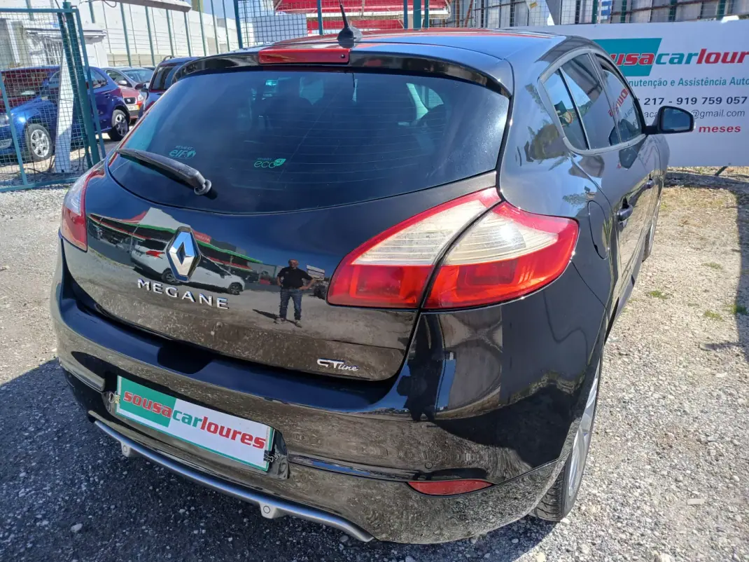 Renault Mégane 2010 - 7800 EUR, 122607 km - AUTO.MOTO.pt - 122607km - foto 9 de 29