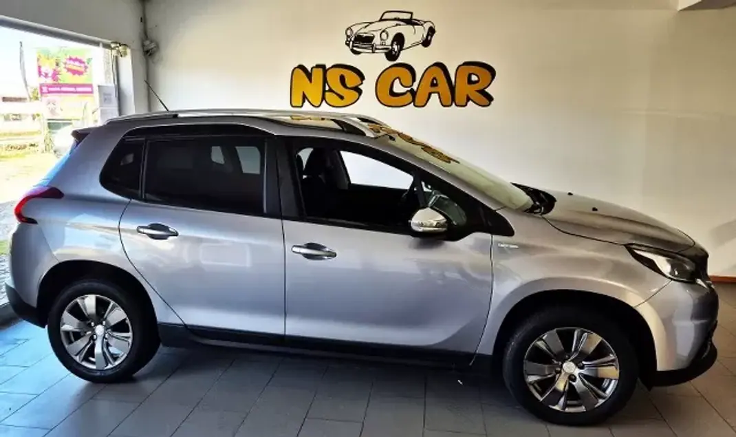 Peugeot 2008 2018 - 10750 EUR, 94500 km - 94500km - foto 2 de 7