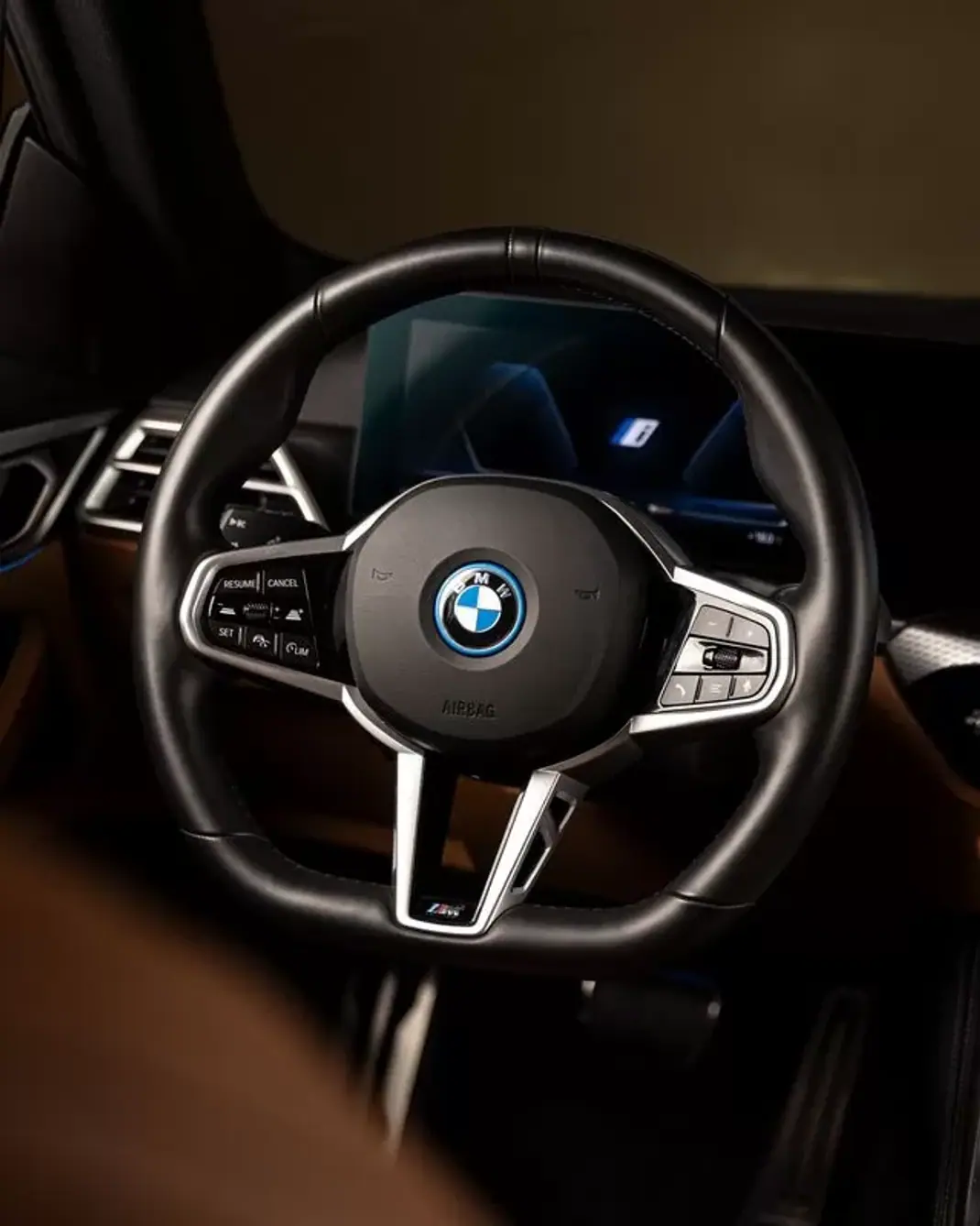 BMW i4 2024 - 52950 EUR, 19000 km - AUTO.MOTO.pt - 19000km - foto 24 de 40