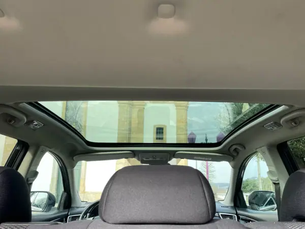 Nissan Qashqai 2017 - 13700 EUR, 243000 km - AUTO.MOTO.pt - 243000km - foto 24 de 28