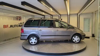 SEAT Alhambra 2005 - 7500 EUR, 299890 km - AUTO.MOTO.pt - 299890km - foto 8 de 57