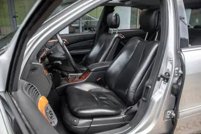 Mercedes-Benz S 320 2000 - 7450 EUR, 314321 km - AUTO.MOTO.pt - 314321km - foto 28 de 42