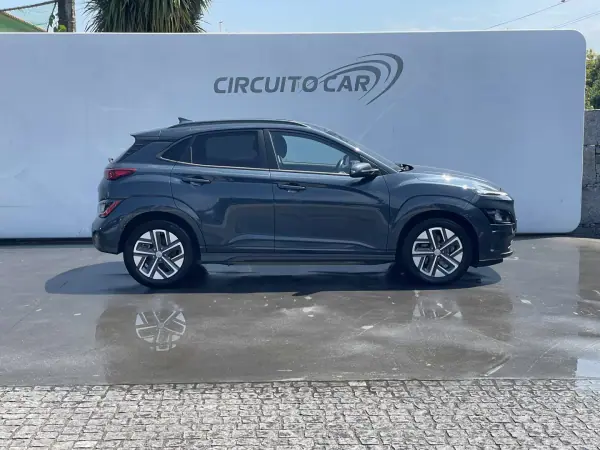 Hyundai Kauai 2022 - 18750 EUR, 67127 km - AUTO.MOTO.pt - 67127km - foto 7 de 32