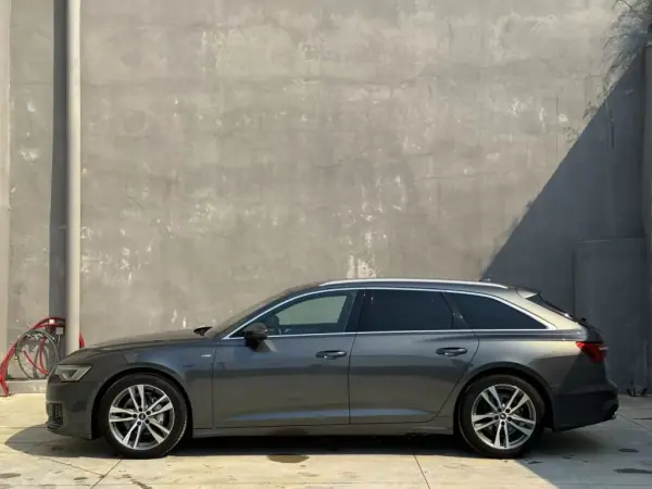 Audi A6 Avant 2021 - 62500 EUR, 55000 km - AUTO.MOTO.pt - 55000km - foto 6 de 36