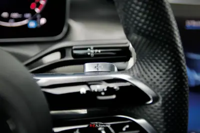 Mercedes-Benz C 300 2022 - 43500 EUR, 65000 km - AUTO.MOTO.pt - 65000km - foto 41 de 47