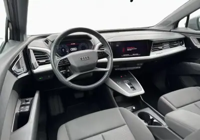 Audi Q4 e-tron 2021 - 24500 EUR, 42000 km - AUTO.MOTO.pt - 42000km - foto 13 de 13