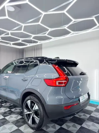 Volvo XC 40 2020 - 25999 EUR, 159000 km - AUTO.MOTO.pt - 159000km - foto 6 de 24