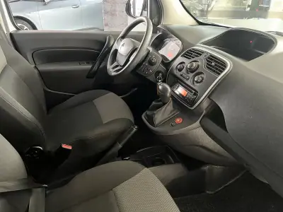 Renault KANGOO EXPRESS MAXI Z.E. 33 2021 - 15800 EUR, 22422 km - AUTO.MOTO.pt - 22422km - foto 16 de 21