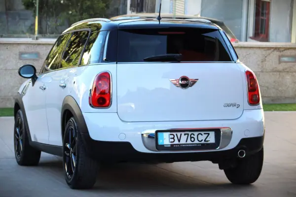MINI Countryman 2011 - 12450 EUR, 201000 km - AUTO.MOTO.pt - 201000km - foto 21 de 21