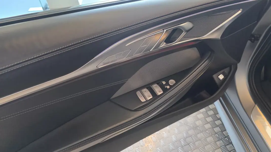 BMW 840 Gran Coupé 2019 - 58900 EUR, 188710 km - AUTO.MOTO.pt - 188710km - foto 39 de 60