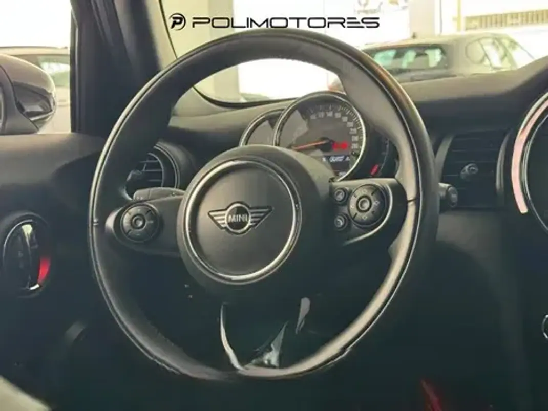 MINI One 2019 - 16500 EUR, 78654 km - 78654km - foto 16 de 16