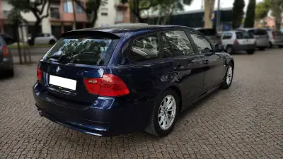 BMW 318 2012 - 10999 EUR, 210000 km - AUTO.MOTO.pt - 210000km - foto 4 de 9
