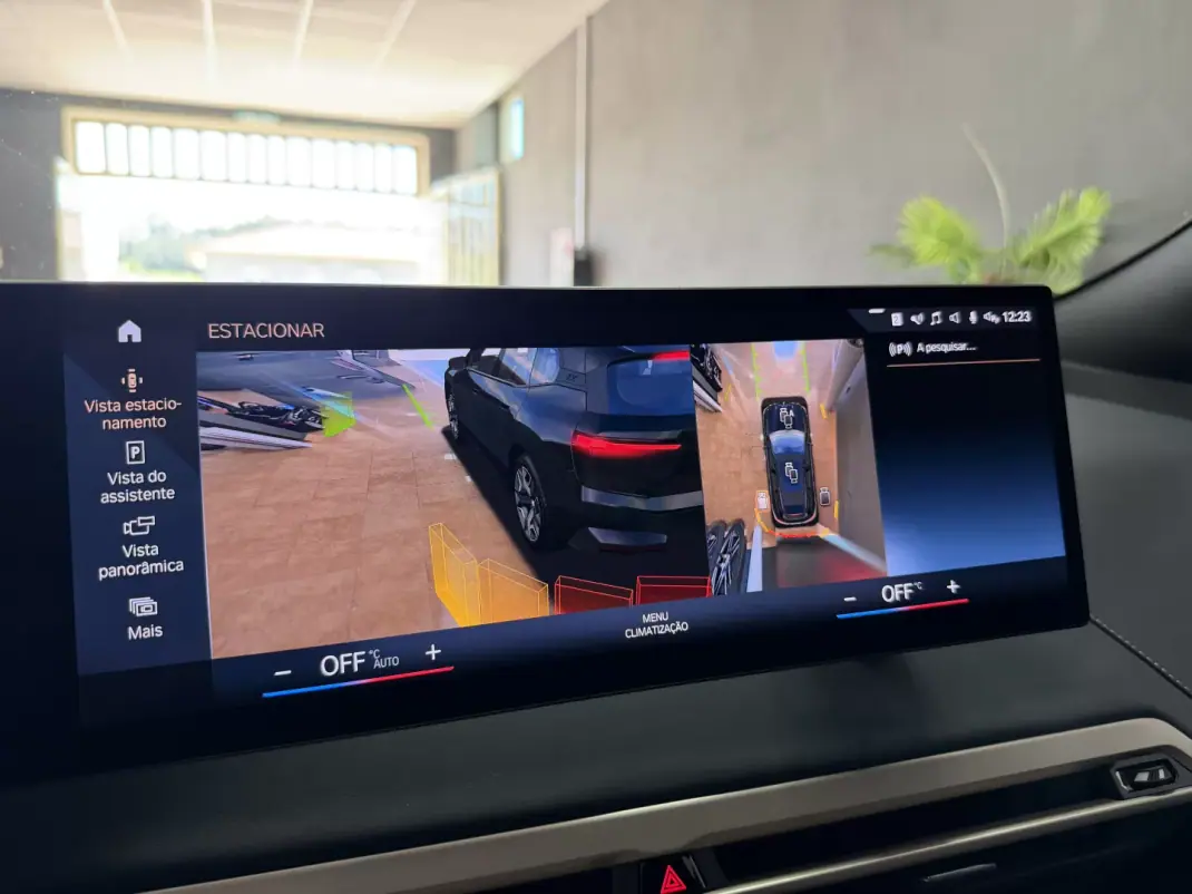 BMW iX 2023 - 58990 EUR, 72846 km - AUTO.MOTO.pt - 72846km - foto 19 de 22