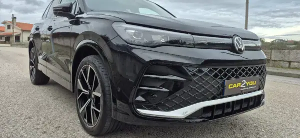 Volkswagen Tiguan 2025 - 48000 EUR, 12000 km - AUTO.MOTO.pt - 12000km - foto 4 de 40