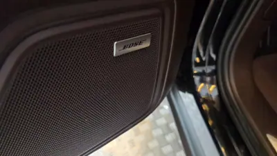 Porsche Macan 2014 - 33900 EUR, 211992 km - AUTO.MOTO.pt - 211992km - foto 34 de 58