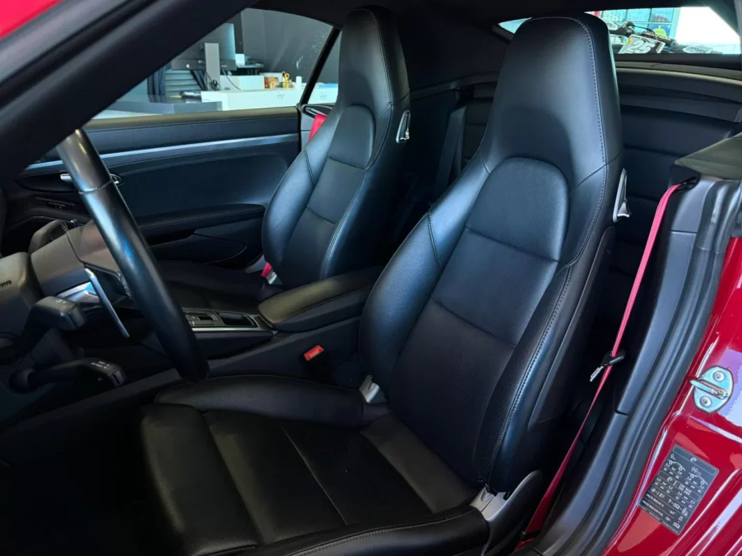 Porsche 991 2016 - 108000 EUR, 119000 km - 119000km - foto 14 de 16
