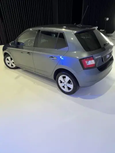 Skoda Fabia 2018 — photo 3 of 8