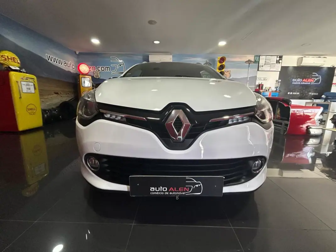 Renault Clio 2016 - 9950 EUR, 187055 km - 187055km - foto 2 de 19