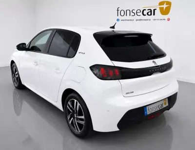Peugeot 208 2023 - 14990 EUR, 33628 km - AUTO.MOTO.pt - 33628km - foto 5 de 16