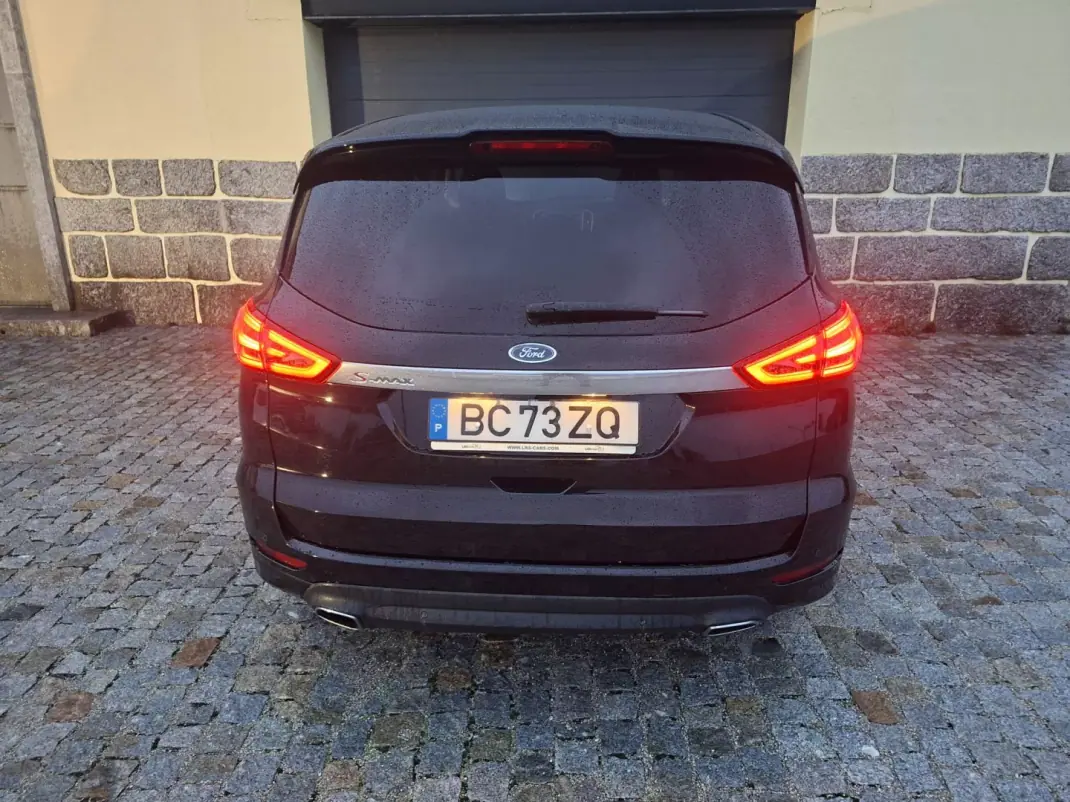 Ford S-Max 2016 - 13990 EUR, 211616 km - AUTO.MOTO.pt - 211616km - foto 6 de 21