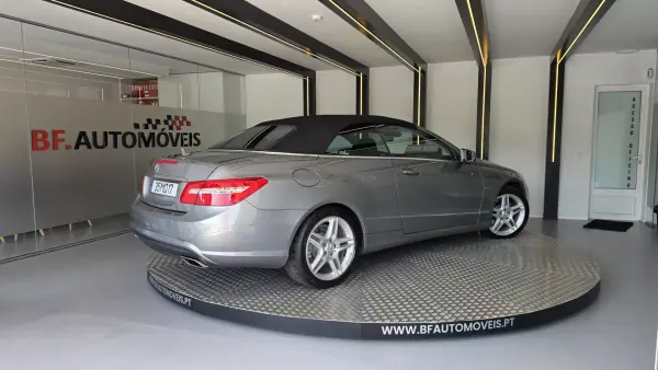 Mercedes-Benz E 250 2012 - 18900 EUR, 138289 km - 138289km - foto 20 de 61