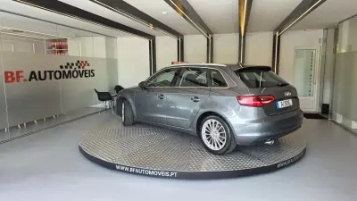 Audi A3 Sportback 2013 - 9900 EUR, 274066 km - AUTO.MOTO.pt - 274066km - foto 3 de 58