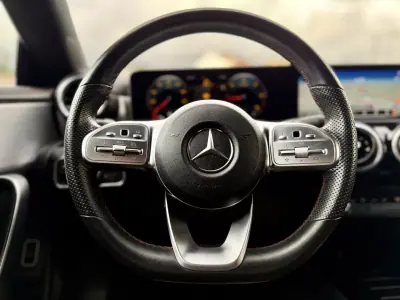 Mercedes-Benz CLA 180 2019 - 29950 EUR, 73000 km - AUTO.MOTO.pt - 73000km - foto 20 de 33
