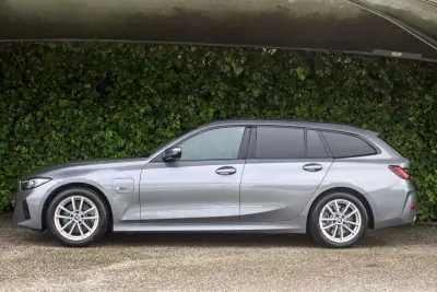 BMW 320 2022 - 29900 EUR, 70700 km - AUTO.MOTO.pt - 70700km - foto 7 de 19