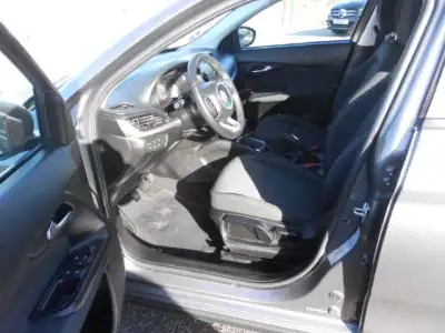 Fiat Tipo 2017 - 12900 EUR, 79826 km - AUTO.MOTO.pt - 79826km - foto 8 de 10
