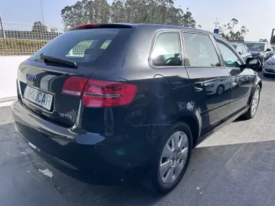 Audi A3 Sportback 2009 - 6500 EUR, 330000 km - AUTO.MOTO.pt - 330000km - foto 4 de 35