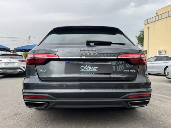 Audi A4 Avant 2022 - 21250 EUR, 195000 km - AUTO.MOTO.pt - 195000km - foto 43 de 45