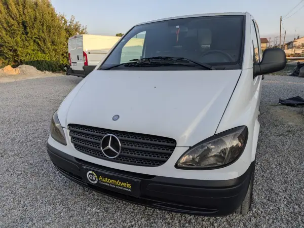 Mercedes-Benz 2004 - 8900 EUR, 330000 km - AUTO.MOTO.pt - 330000km - foto 4 de 15