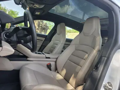 Porsche Taycan Cross Turismo 2021 - 65499 EUR, 59000 km - AUTO.MOTO.pt - 59000km - foto 16 de 40