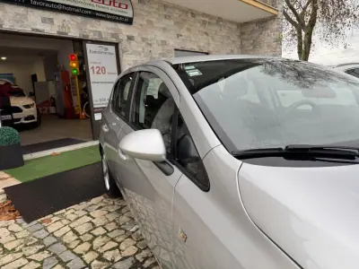 Opel Corsa 2017 - 9500 EUR, 121000 km - AUTO.MOTO.pt - 121000km - foto 19 de 31