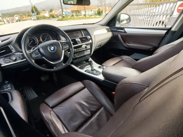BMW X4 2014 - 23500 EUR, 223000 km - AUTO.MOTO.pt - 223000km - foto 31 de 42