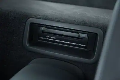 Audi R8 Coupé 2007 - 74950 EUR, 65000 km - AUTO.MOTO.pt - 65000km - foto 34 de 35