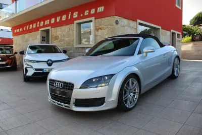 Audi TT Roadster 2009 - 12990 EUR, 216600 km - AUTO.MOTO.pt - 216600km - foto 23 de 28