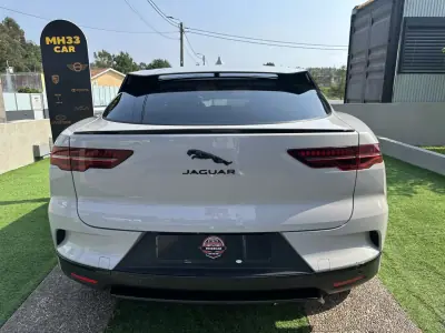Jaguar I-Pace 2018 - 27900 EUR, 113000 km - AUTO.MOTO.pt - 113000km - foto 9 de 59